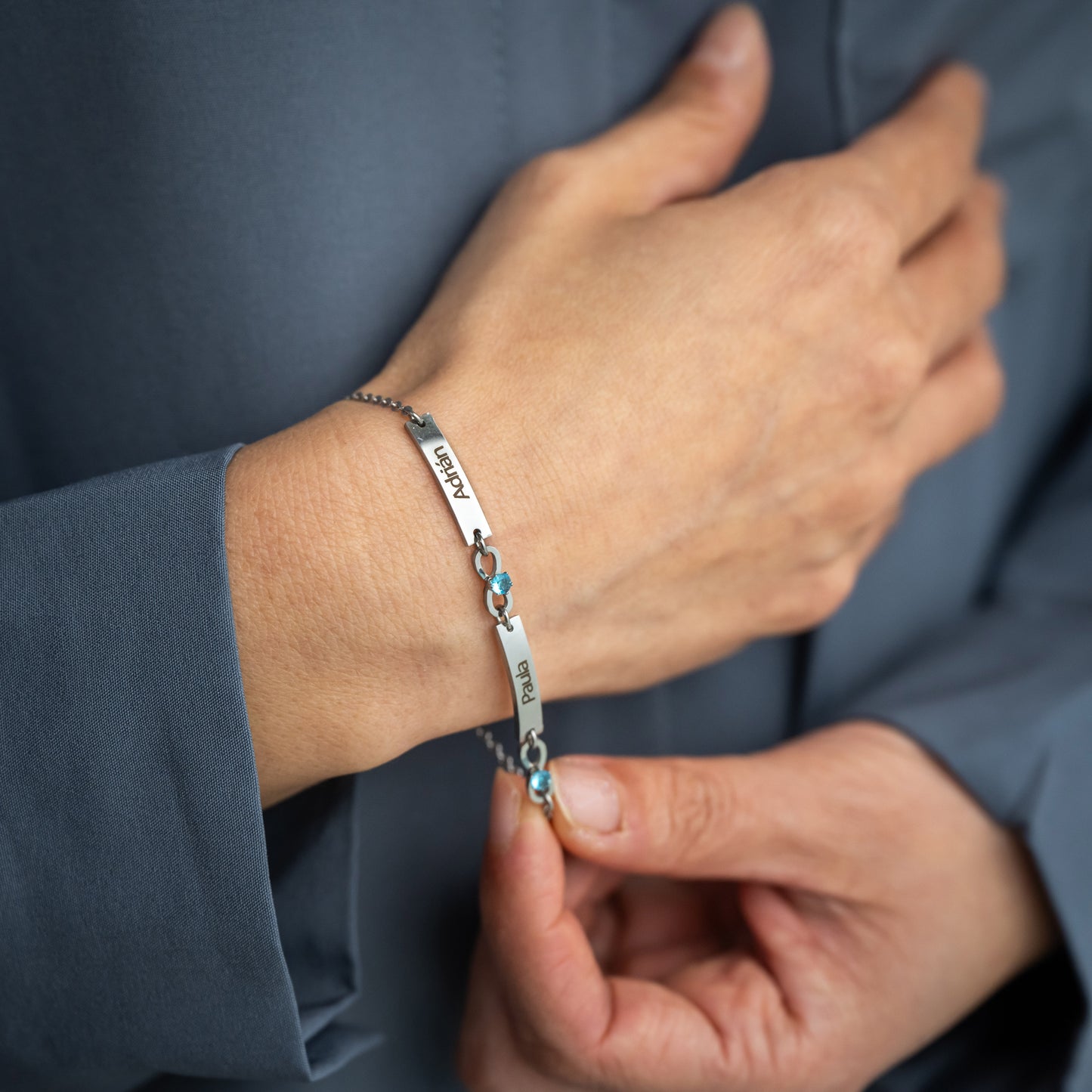 Pulseira infinita personalizada