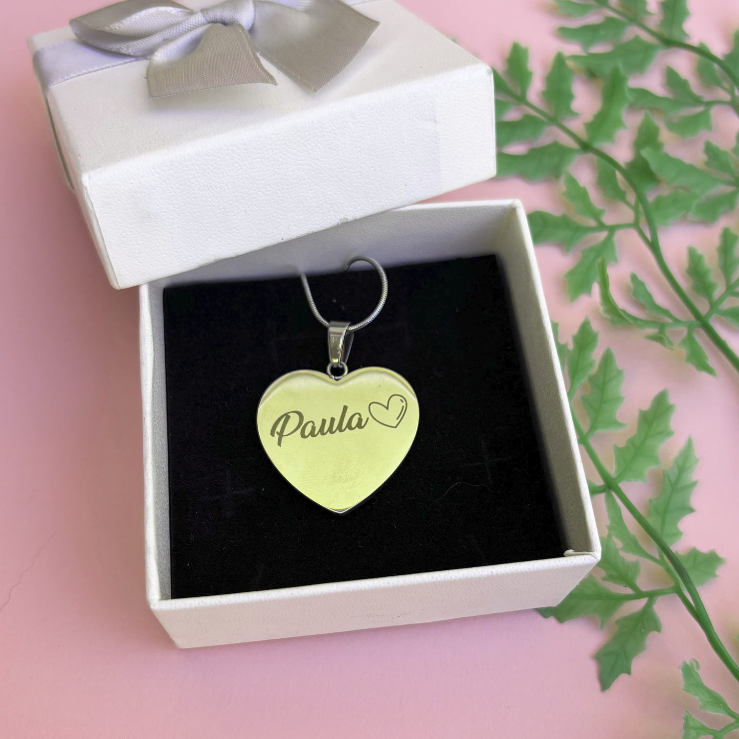 Colar de coração dedicatório para a filha com nome personalizado
